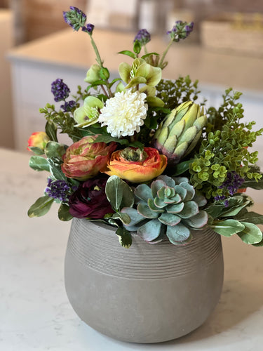 HH Spring Floral in Calistoga Planter